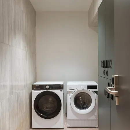 Limehome Deusto 3*